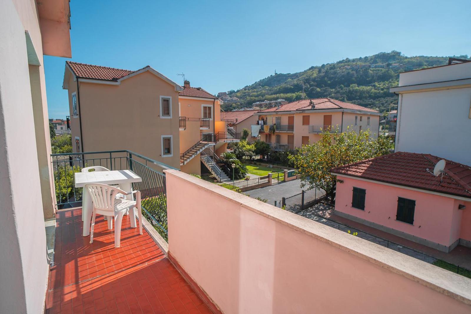 Casa Vacanze Ferrando Daire Pietra Ligure Dış mekan fotoğraf